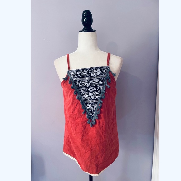 Anthropologie THML FRINGED & TASSELED TANK - Picture 2 of 5